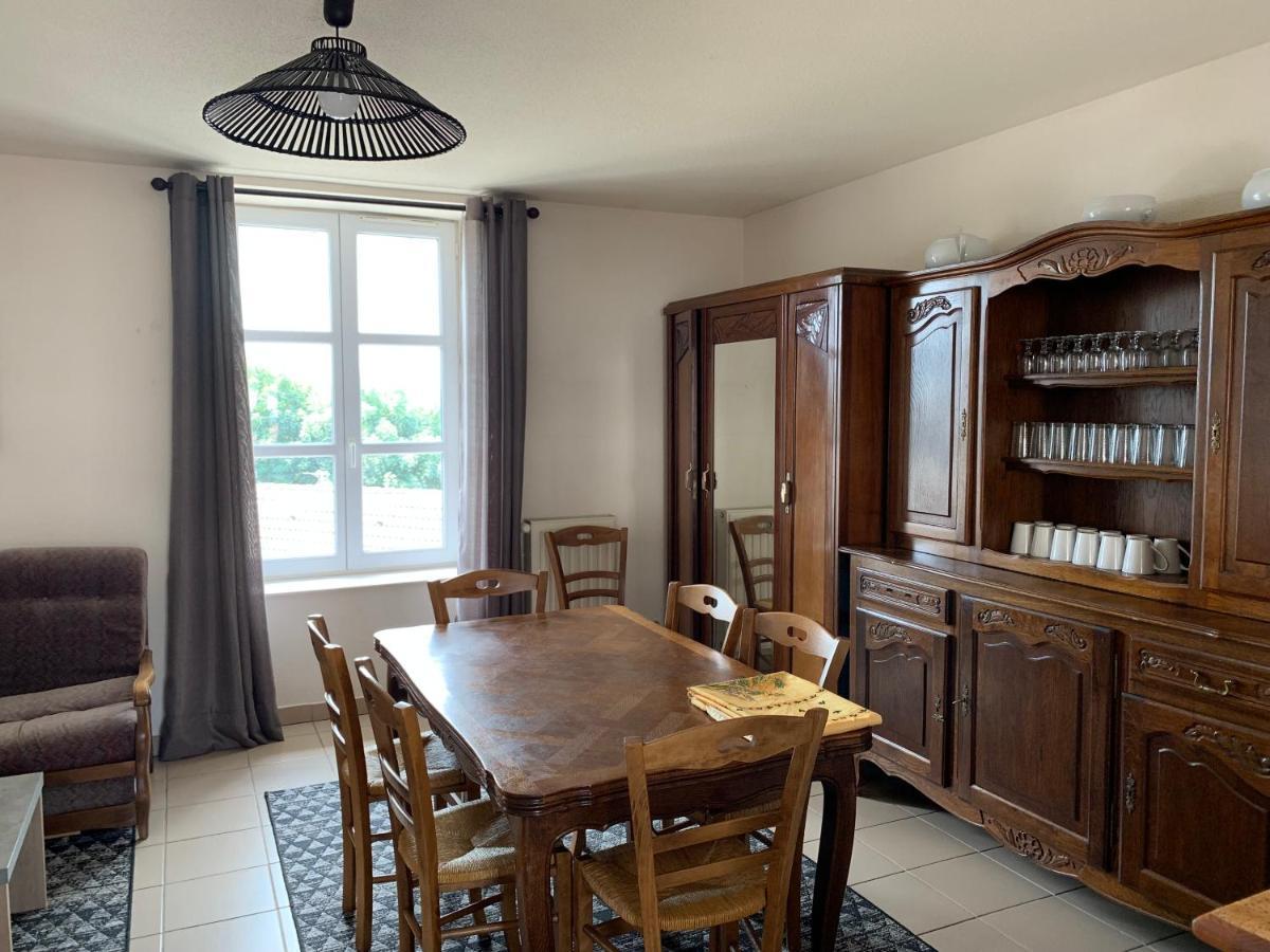 Auberge De La Tour Freycenet-la-Tour Екстер'єр фото