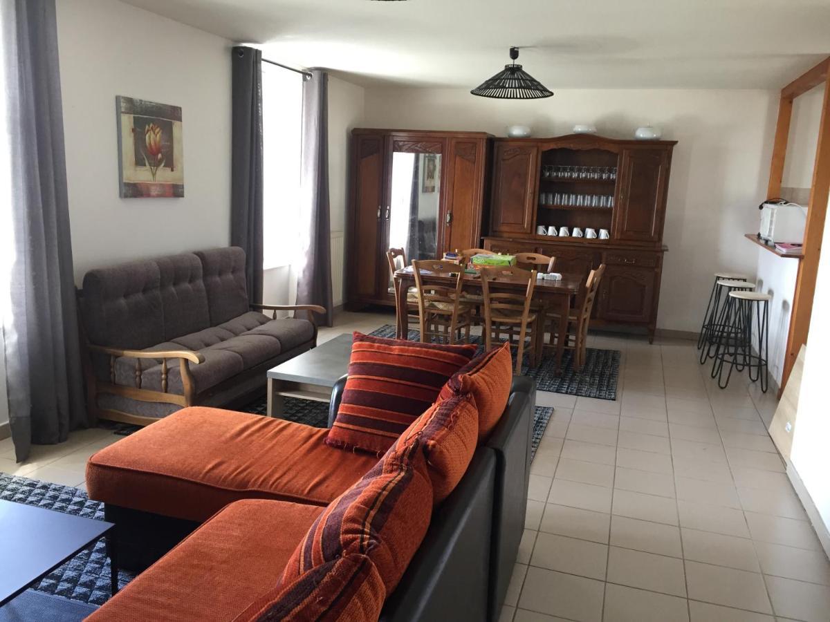 Auberge De La Tour Freycenet-la-Tour Екстер'єр фото