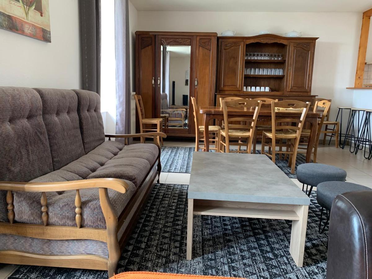 Auberge De La Tour Freycenet-la-Tour Екстер'єр фото